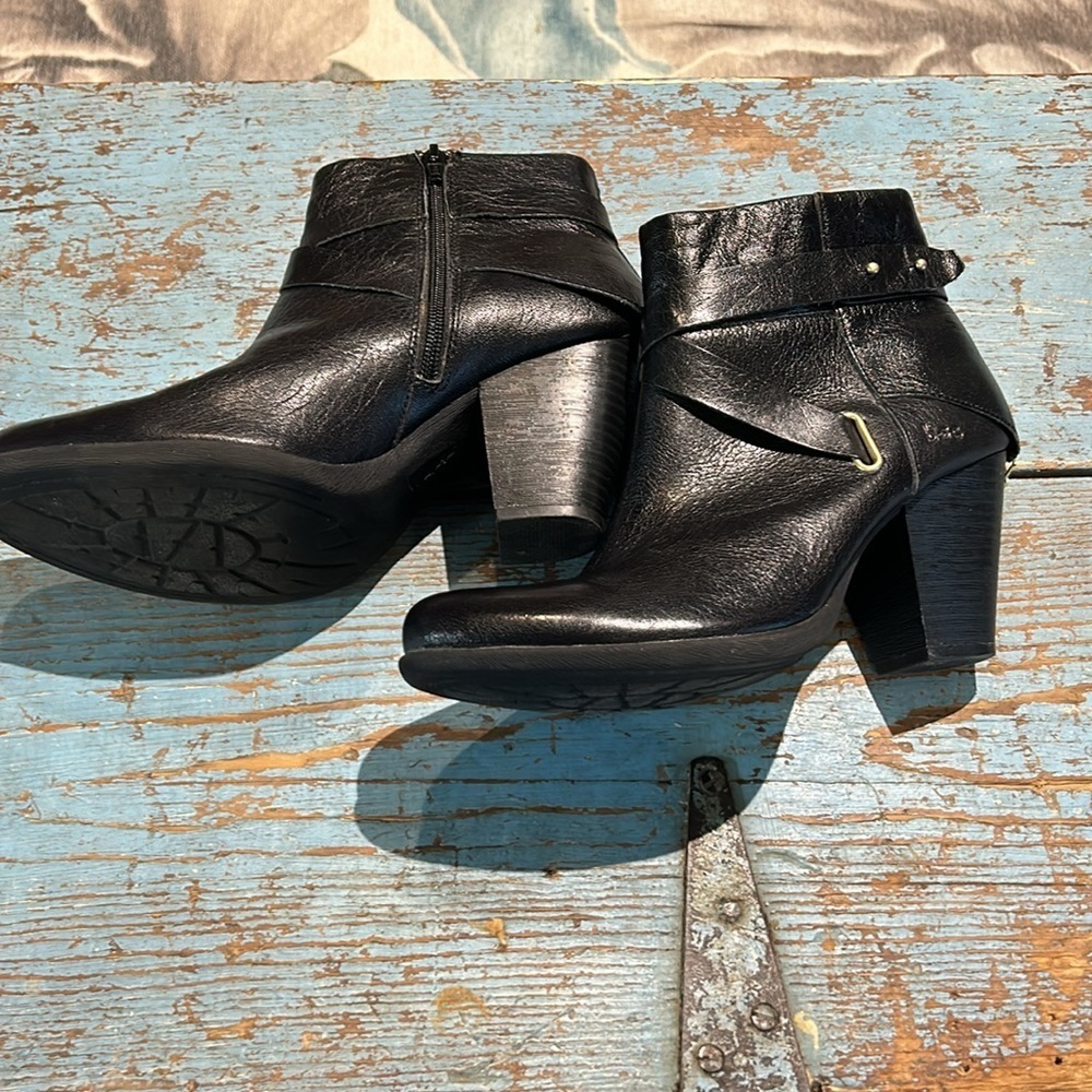 b.o.c born Black richardson double zipper ankle boot 9.5 Leather Buckle Strap - Picture 7 of 8